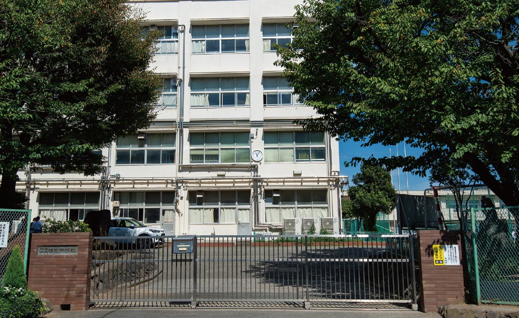 橫浜市立樽町中學校