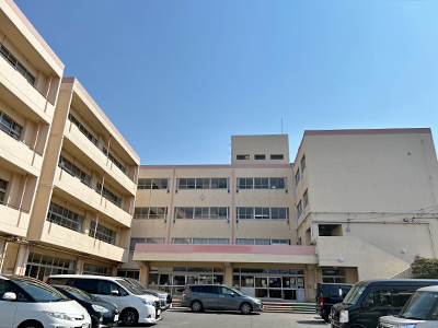 吉川市立中曽根小學(xué)校