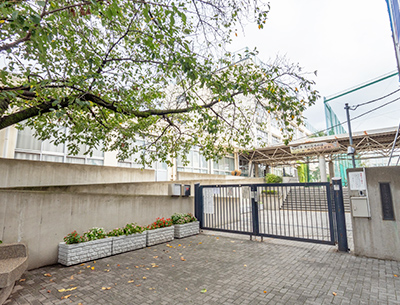 區立落合第二中學校