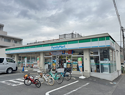 ファミリーマート 小金井中大附屬前店