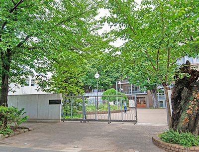 恵泉女學園中學?高等學校