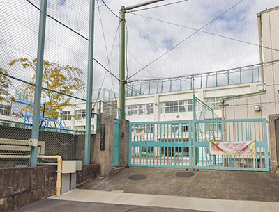 大田區立洗足池小學校