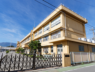 甲斐市立玉幡小學校