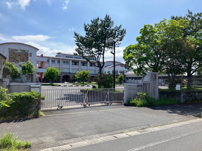 霧島市立舞鶴中學校