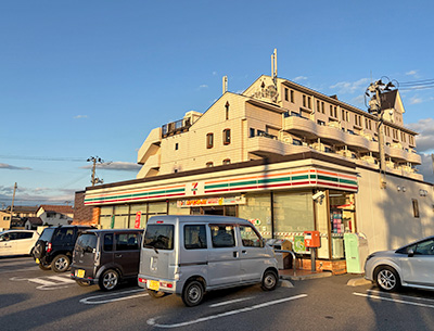 セブンイレブン  堤1丁目店