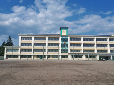 廚川中學(xué)校