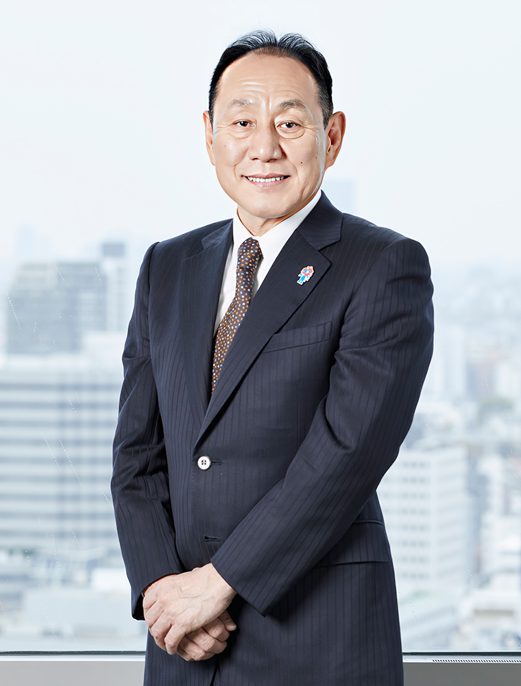 代表取締役社長/CEO 芳井敬一