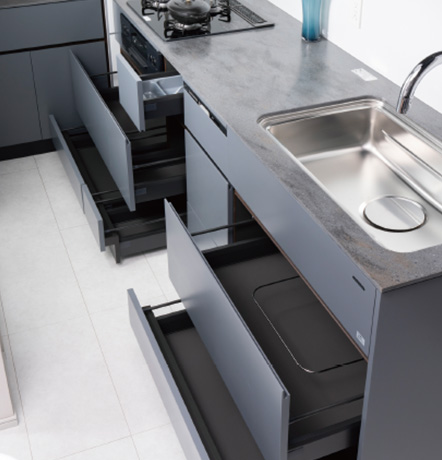 ソフトクローズ機能付きスライド収納