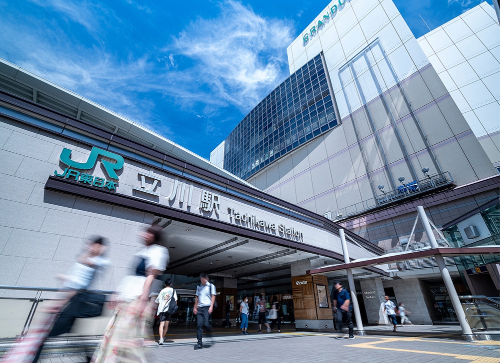 JR「立川」駅南口（徒歩7分／約560ｍ)