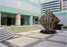 秋田市立千秋美術(shù)館 徒歩12分 (約914m)