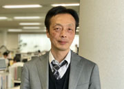 本社　企畫開(kāi)発部　主任　谷口 和紀(jì)